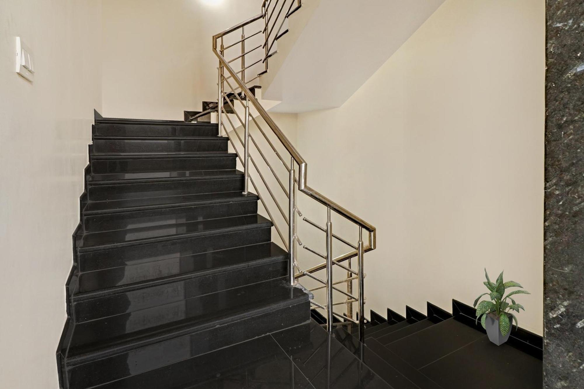 Hotel O New Town House Jālahalli Exterior foto